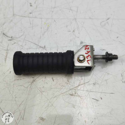 Repose pied arrière droit  Triumph 2300 rocket III 2005