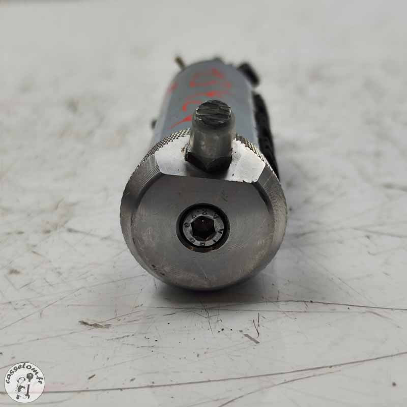 Lot reposes pieds avant  Triumph 2300 rocket III 2005