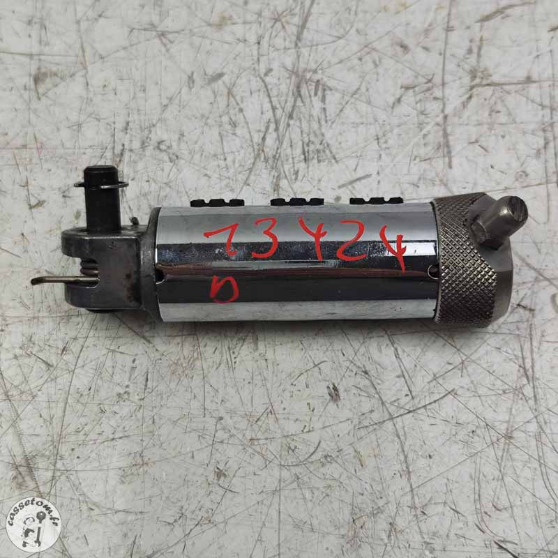 Lot reposes pieds avant  Triumph 2300 rocket III 2005