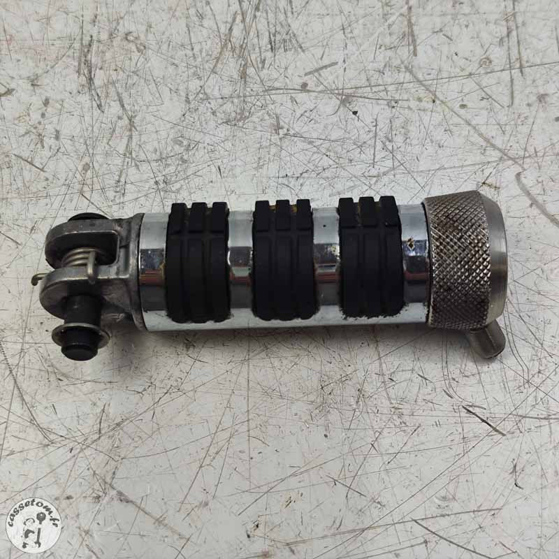 Lot reposes pieds avant  Triumph 2300 rocket III 2005