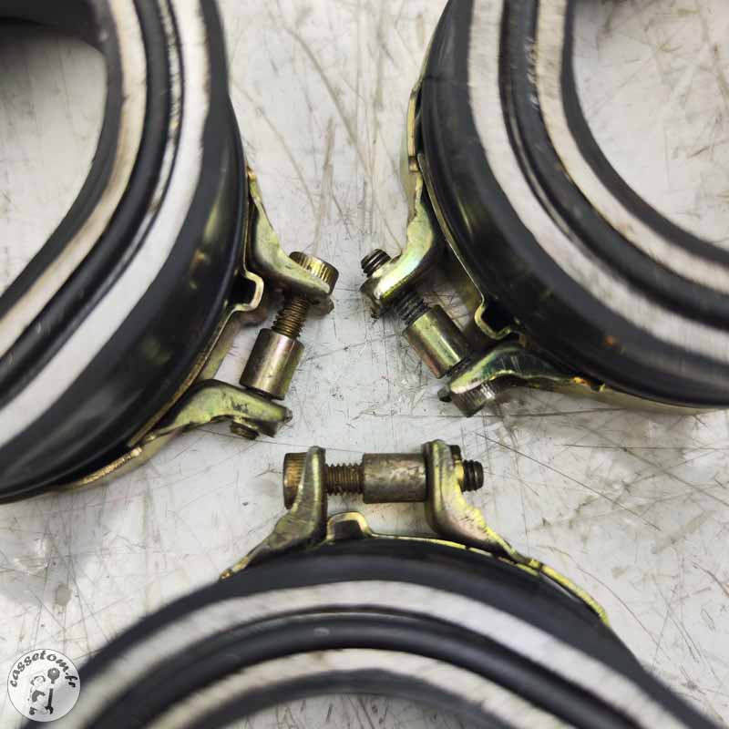 Manchon d'admission  Triumph 2300 rocket III 2005