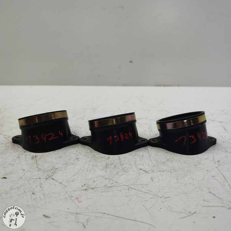 Manchon d'admission  Triumph 2300 rocket III 2005