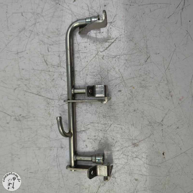 Rampe haute pression  Triumph 2300 rocket III 2005