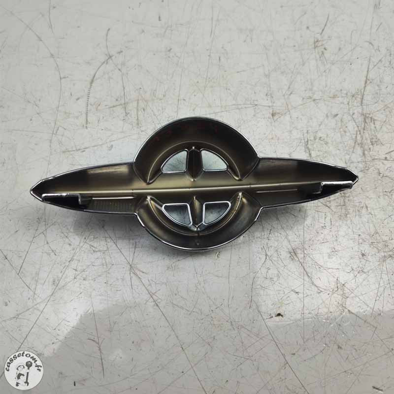 Cache klaxon  Triumph 2300 rocket III 2005