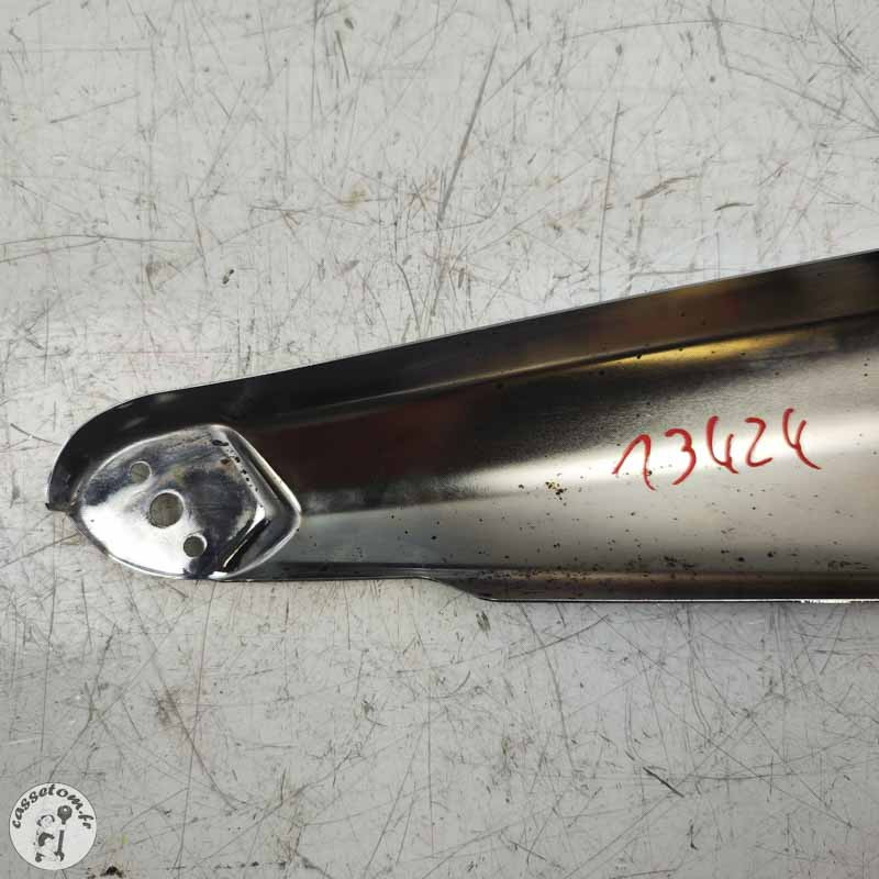 Cache platine arrière gauche  Triumph 2300 rocket III 2005