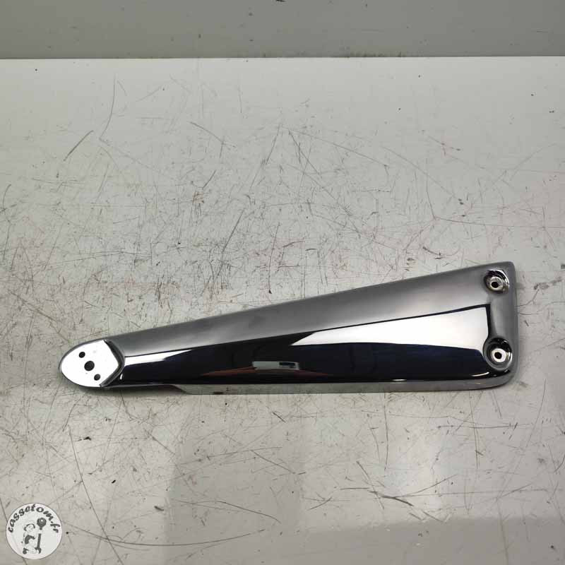 Cache platine arrière droite  Triumph 2300 rocket III 2005