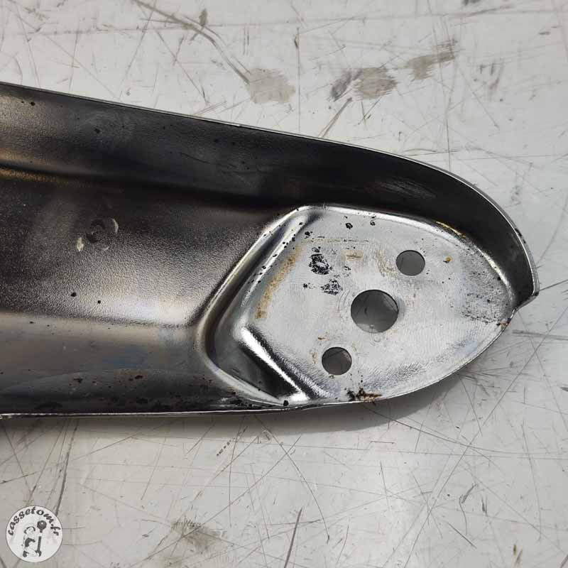 Cache platine arrière droite  Triumph 2300 rocket III 2005