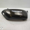 Cache sous selle droit  Triumph 2300 rocket III 2005