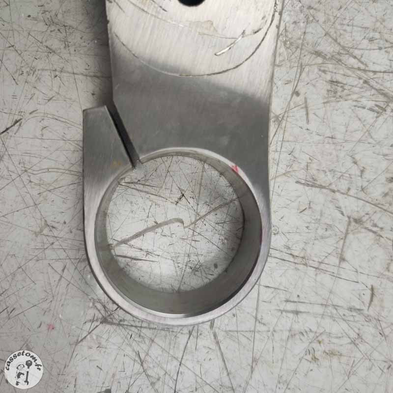 Té de fourche  supérieur  Triumph 2300 rocket III 2005