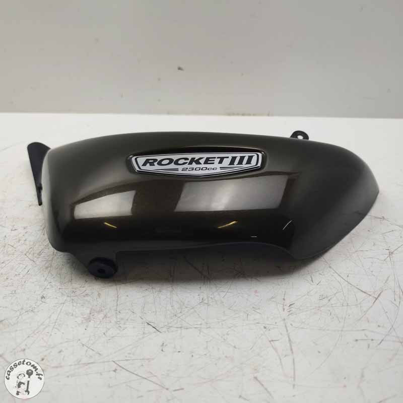 Cache sous selle gauche  Triumph 2300 rocket III 2005
