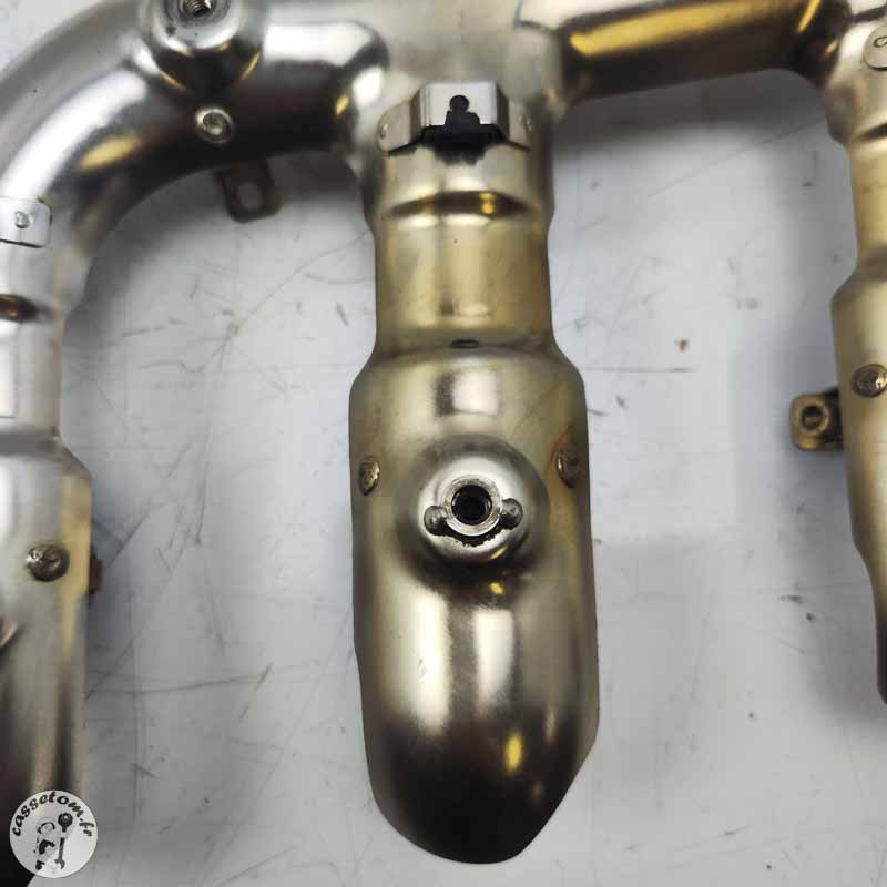 Pare chaleur collecteur  Triumph 2300 rocket III 2005