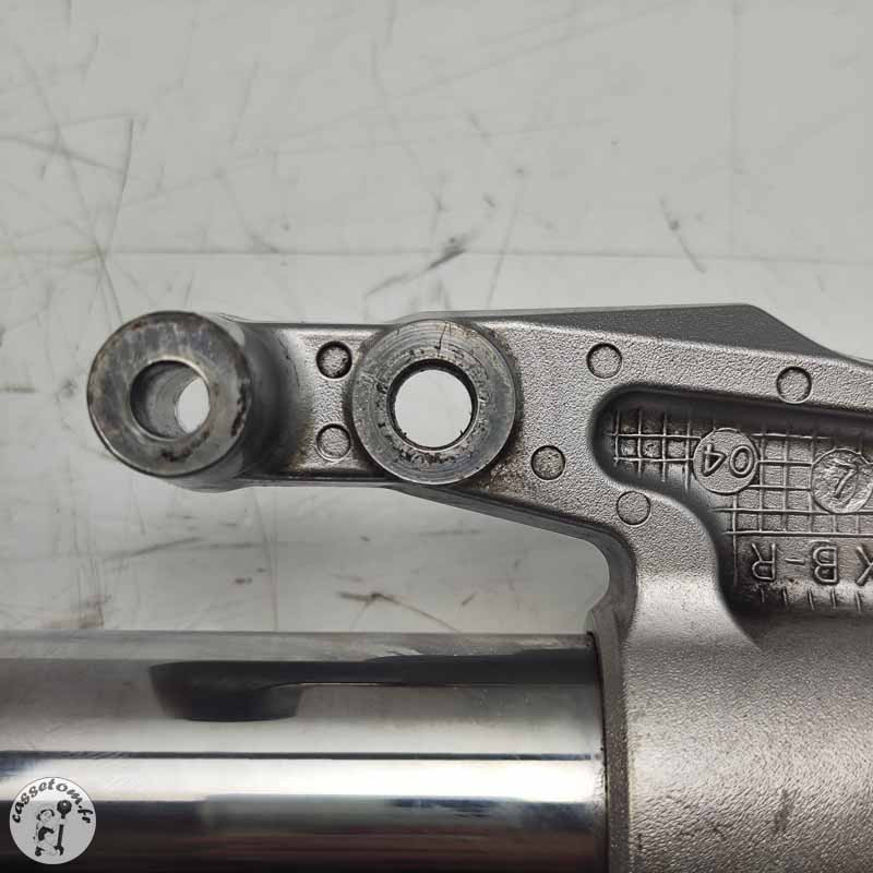 Bras de fourche gauche  Triumph 2300 rocket III 2005
