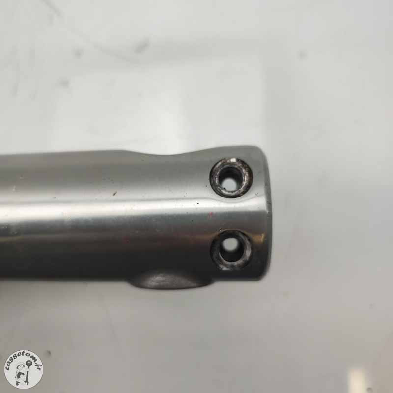 Bras de fourche droit  Triumph 2300 rocket III 2005