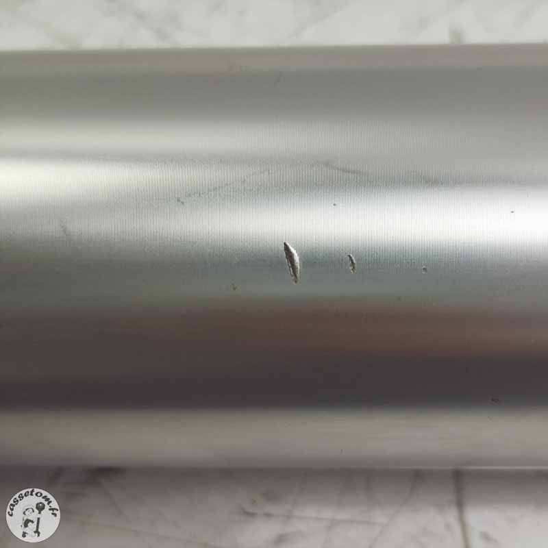 Bras de fourche droit  Triumph 2300 rocket III 2005