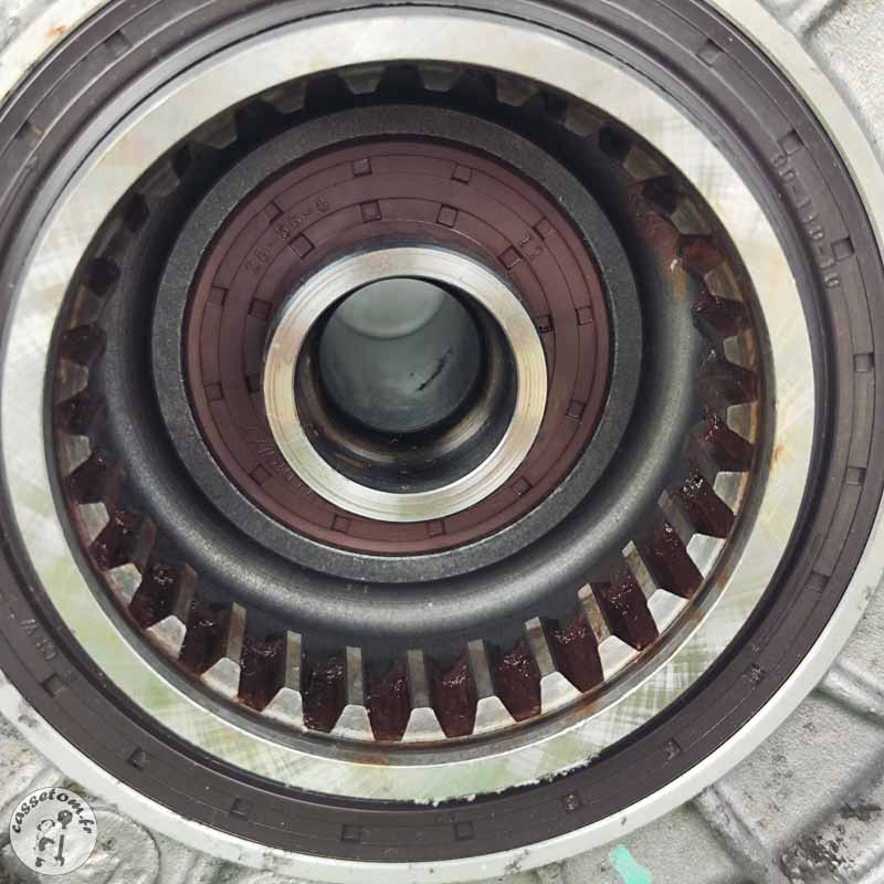 Pont arrière  Triumph 2300 rocket III 2005