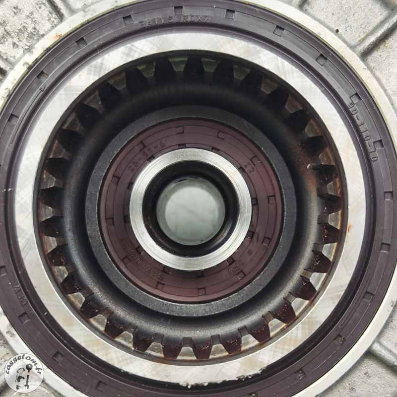 Pont arrière  Triumph 2300 rocket III 2005