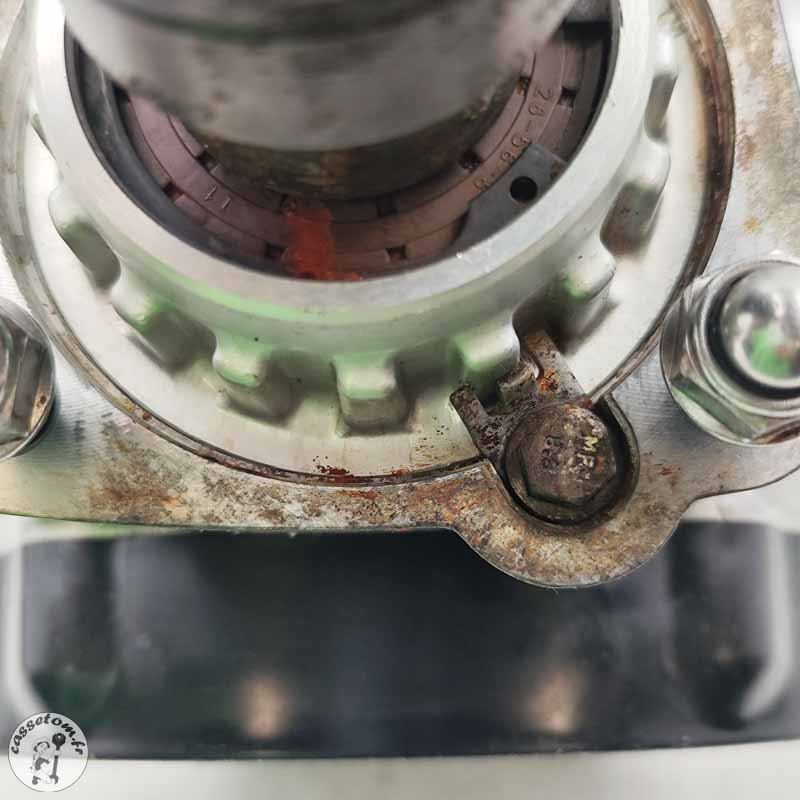 Pont arrière  Triumph 2300 rocket III 2005