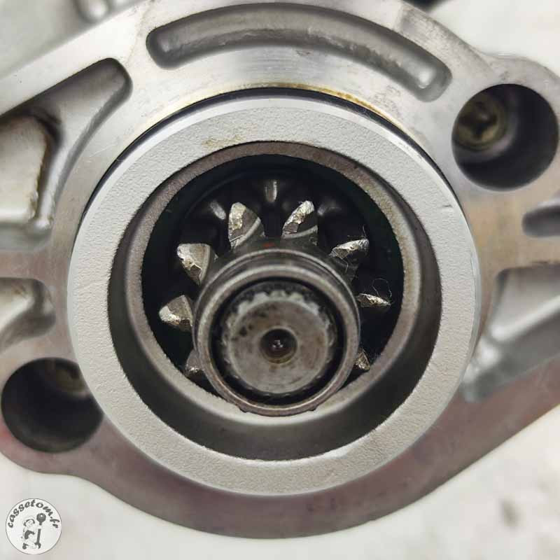 Démarreur Triumph 2300 rocket III 2005