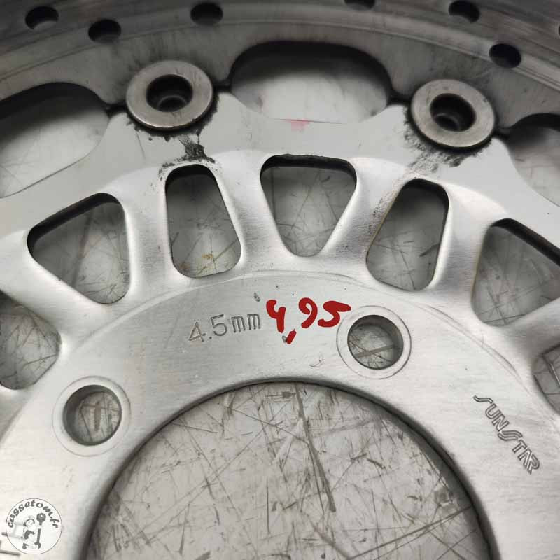 Disque de frein avant  Triumph 2300 rocket III 2005