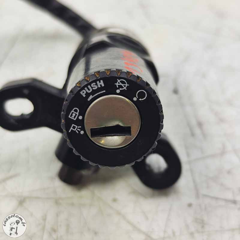 Kit serrures  Triumph 2300 rocket III 2005