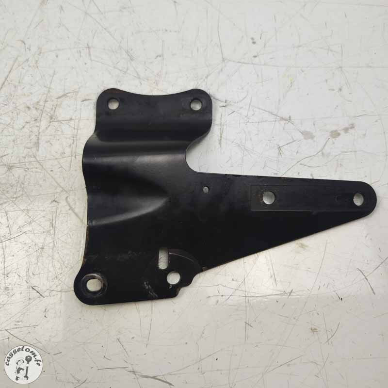 Support échappement  Triumph 2300 rocket III 2005