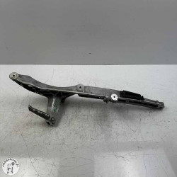 Demi boucle arrière droite avec repose pied  Yamaha 560 T max 2020