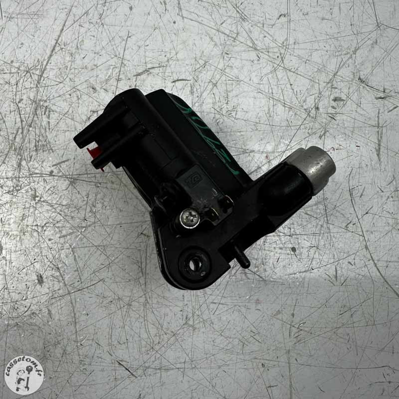 Maître cylindre de frein avant  Yamaha 560 T max 2020