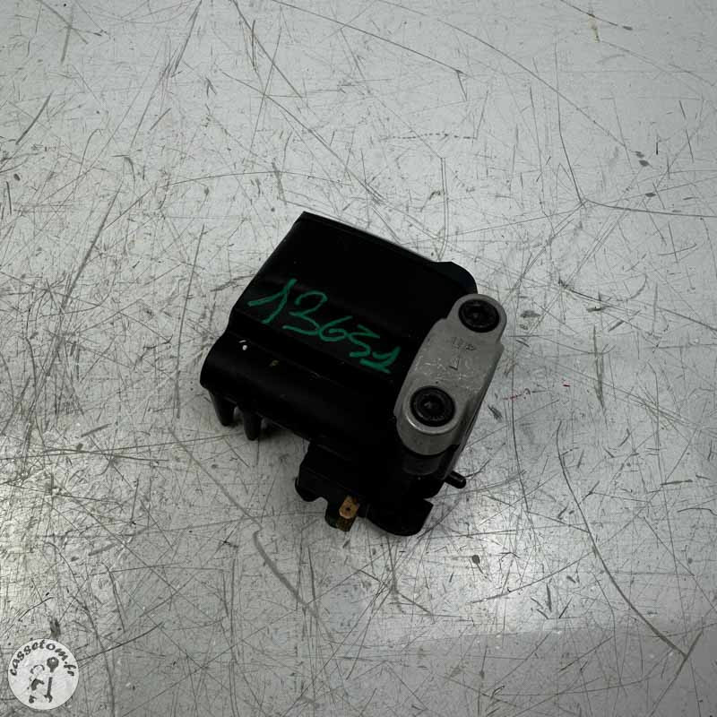 Maître cylindre de frein avant  Yamaha 560 T max 2020