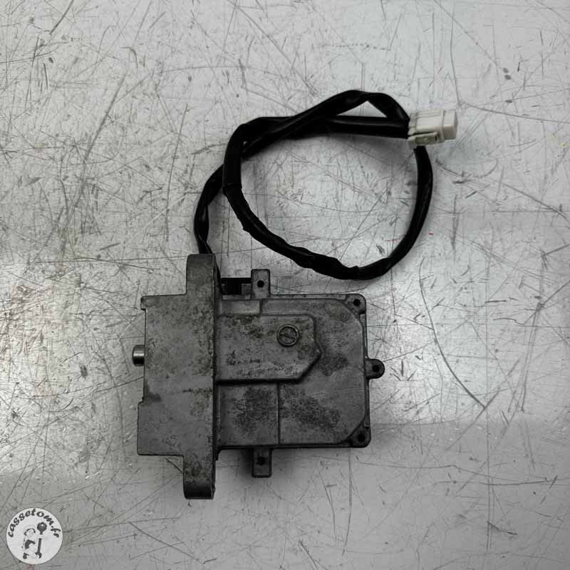 Boitier bloque béquille  Yamaha 560 T max 2020