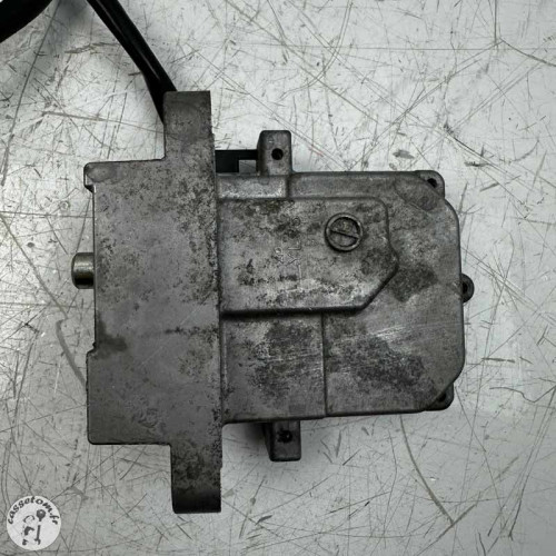 Boitier bloque béquille  Yamaha 560 T max 2020