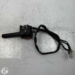 Commodo droit avec poignée de gaz  Yamaha 560 T max 2020