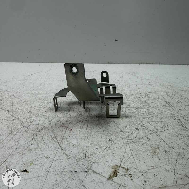 Support relais démarreur  Yamaha 560 T max 2020