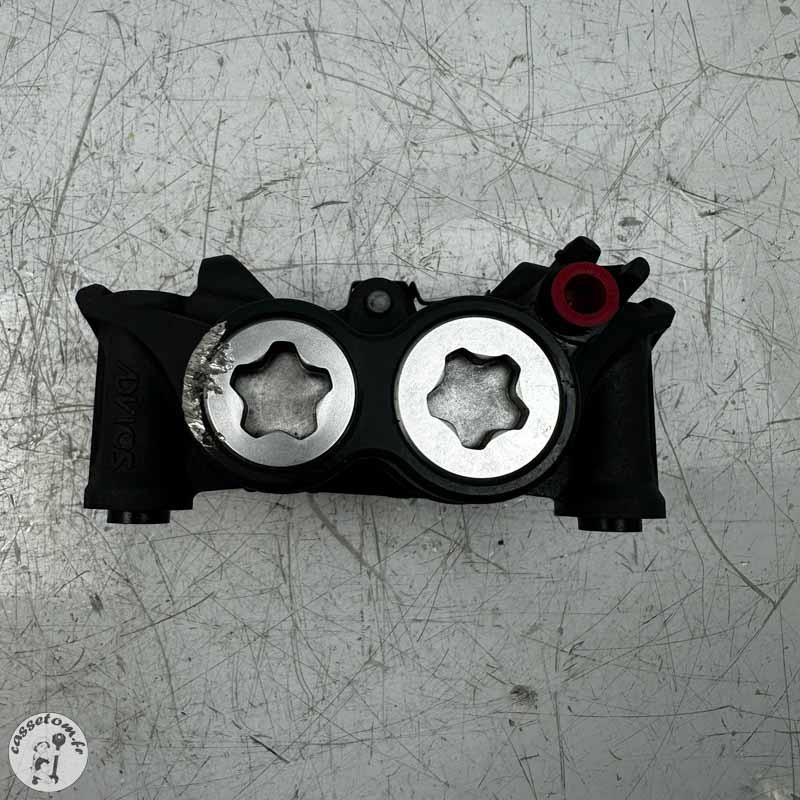 Etrier de frein avant   Yamaha 560 T max 2020