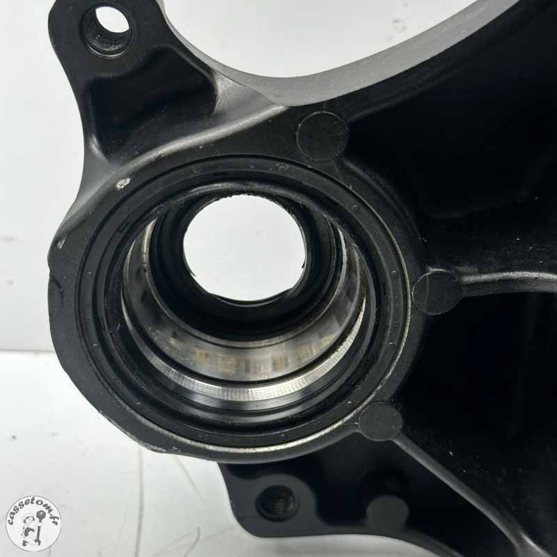 Bras oscillant Yamaha 560 T max 2020