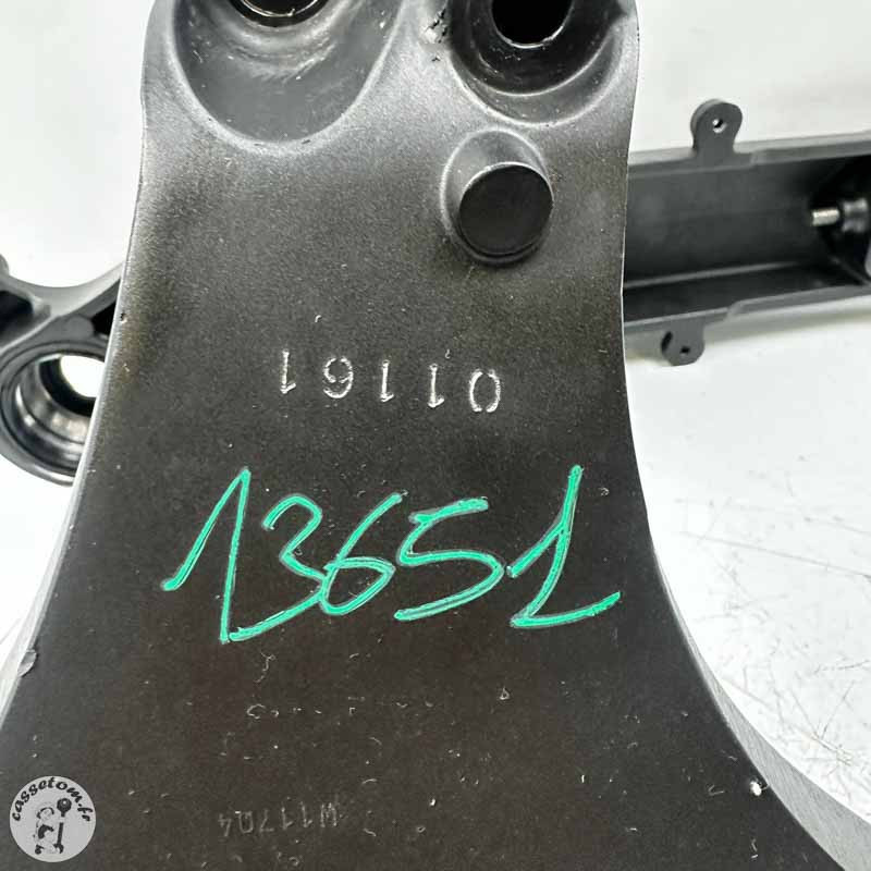 Bras oscillant Yamaha 560 T max 2020