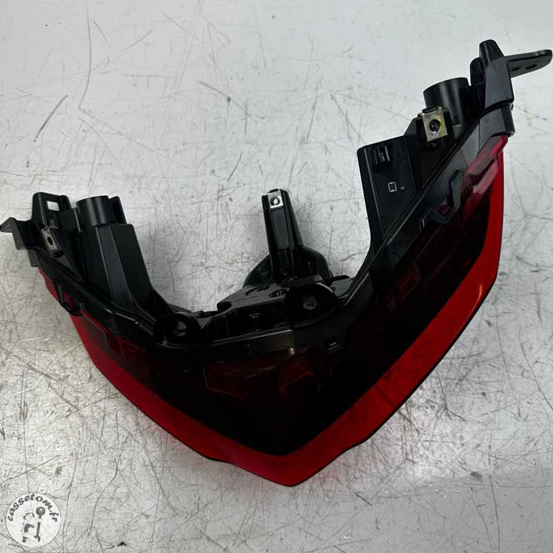 Feu arrière  Yamaha 560 T max 2020