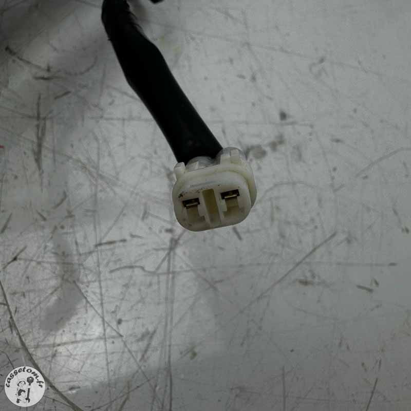 Mécanisme d'ouverture de selle  Yamaha 560 T max 2020