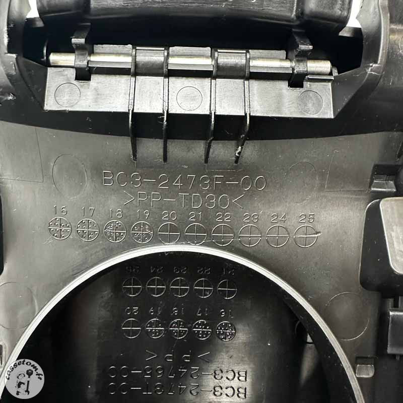 Trappe à essence Yamaha 560 T max 2020