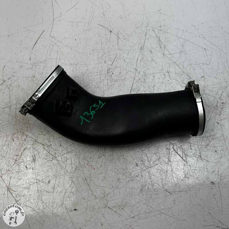 Manchon de boitier de filtre à air  Yamaha 560 T max 2020
