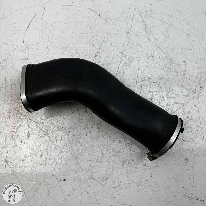 Manchon de boitier de filtre à air  Yamaha 560 T max 2020