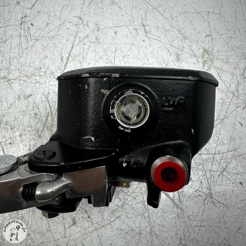 Maître cylindre de frein avant  Kawasaki 650 versys 2023