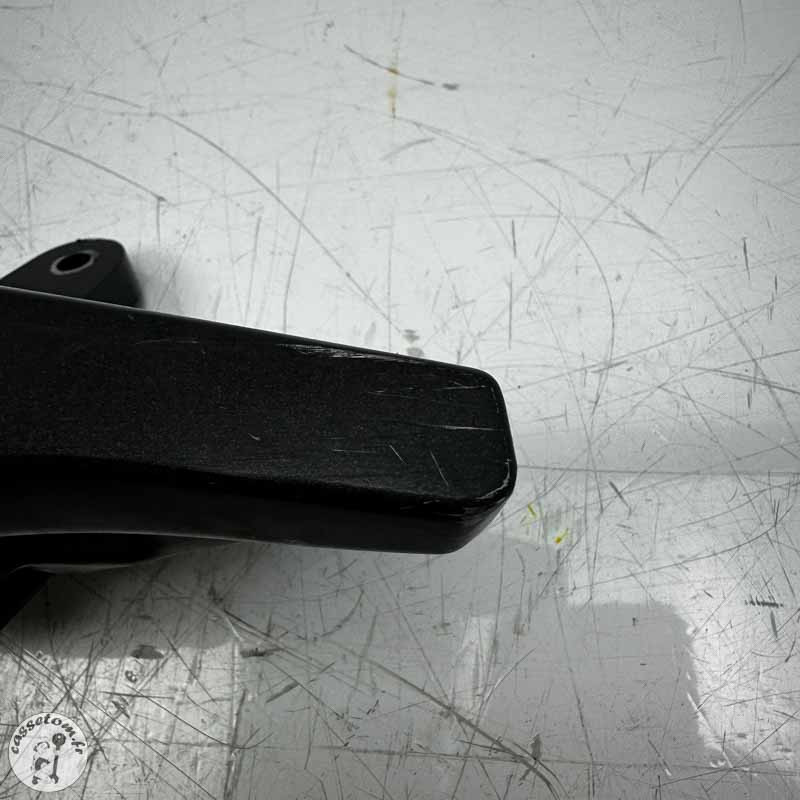 Poignée passager gauche  Kawasaki 650 versys 2023