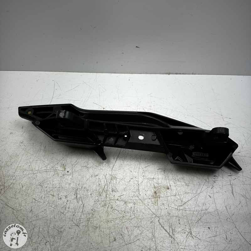 Poignée passager gauche  Kawasaki 650 versys 2023