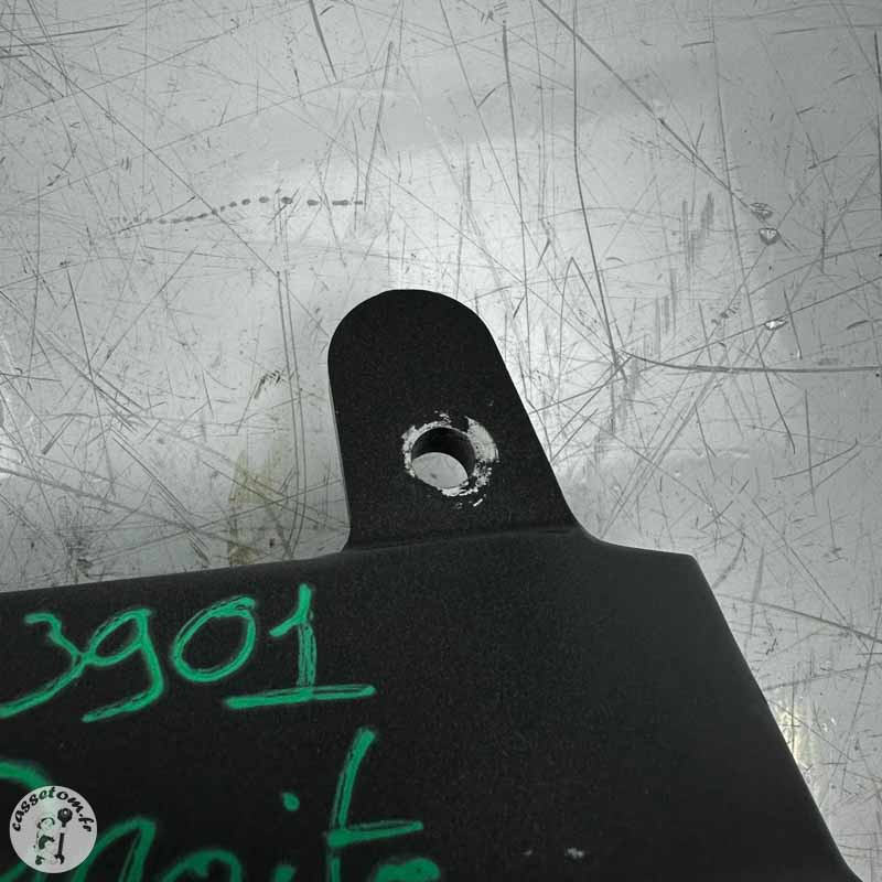 Poignée passager droite Kawasaki 650 versys 2023