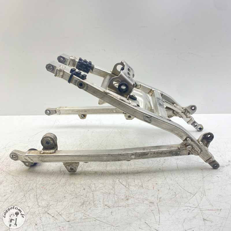 Boucle arrière  Yamaha 450 yz 2011