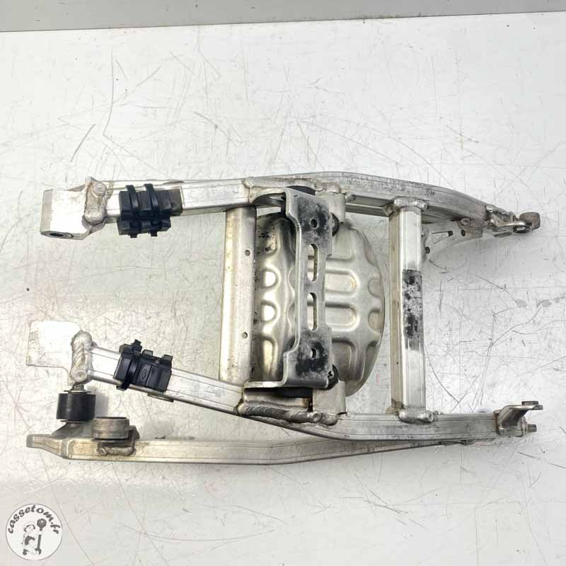 Boucle arrière  Yamaha 450 yz 2011