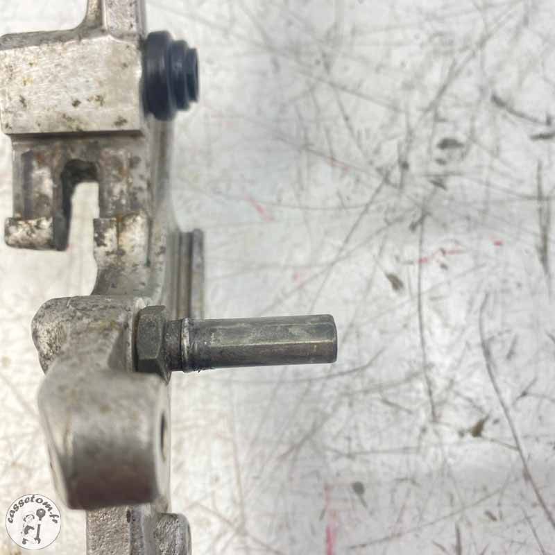 Support d'étrier de frein arrière Yamaha 450 yz 2011