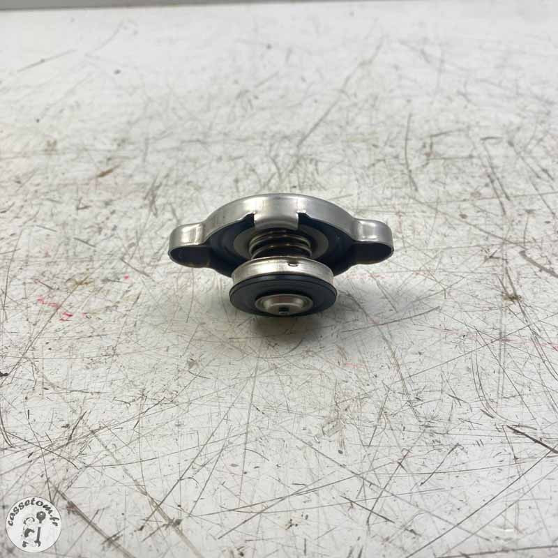 Bouchon de radiateur  Yamaha 450 yz 2011