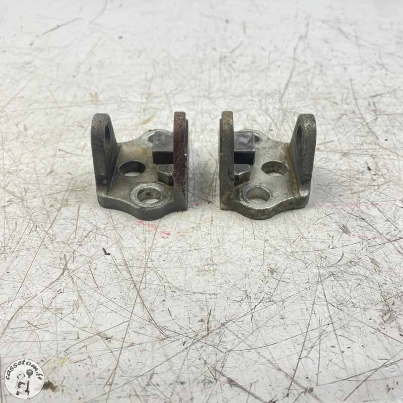 Supports reposes pieds Yamaha 450 yz 2011