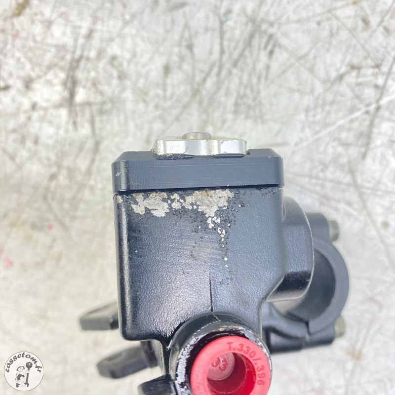 Maitre cylindre de frein avant Yamaha 450 yz 2011